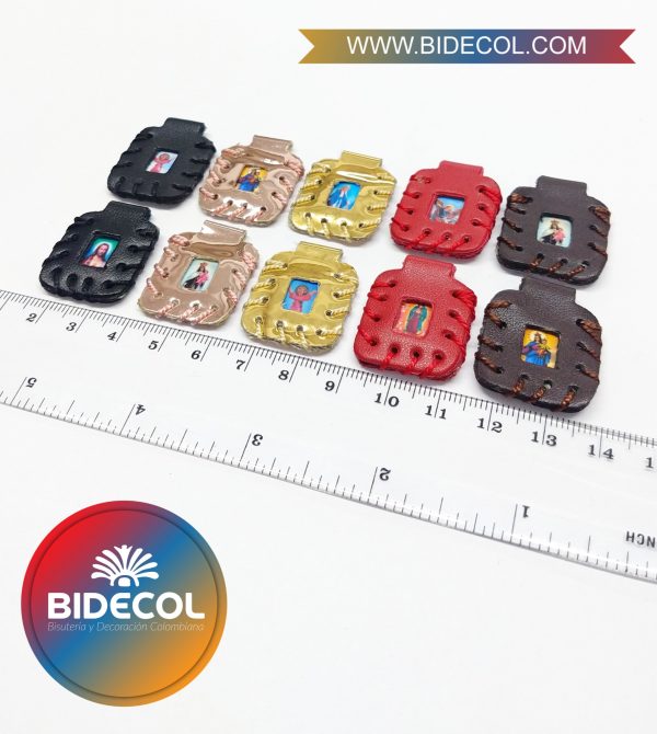 Escapulario Doble Mediano 3.0cm x 10und, totalmente variado, según stock