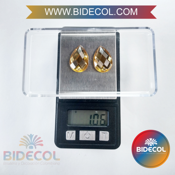 Piedra Para Pegar Acrilica Gota 1.9cm Dorado x 6pares - Image 2