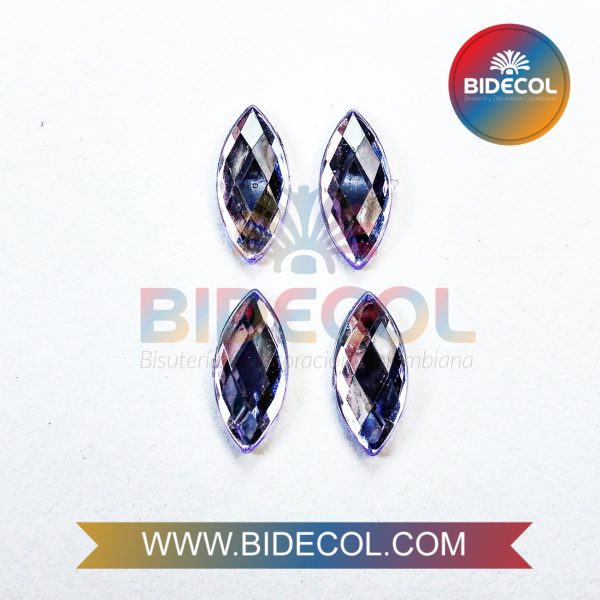 Piedra Para Pegar Acrilica Rombo 1.5cm Morado x 6pares