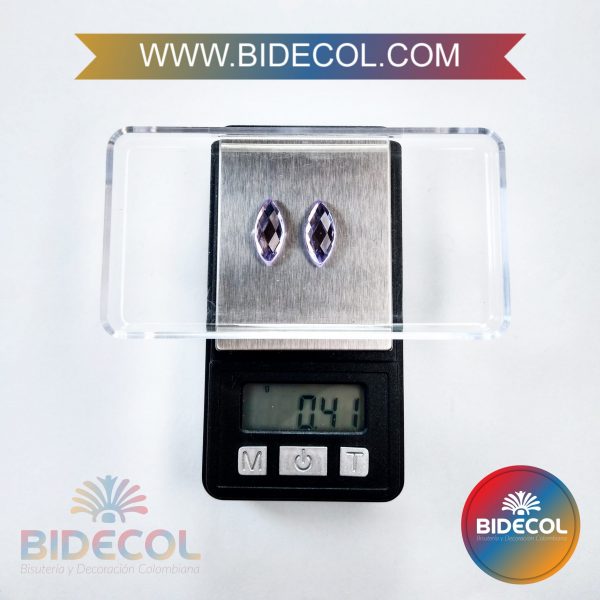 Piedra Para Pegar Acrilica Rombo 1.5cm Morado x 6pares - Image 2