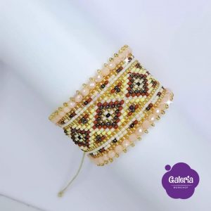 Pulsera rombos tejida en mostacilla 10