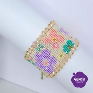 Pulsera flores tejida en mostacilla 09
