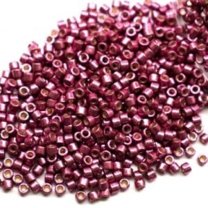 Miyuki delica color magenta galvanizado